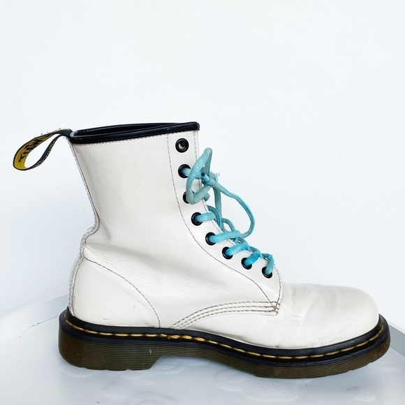DR. MARTENS Patent Leather white combat boots Womens size 8 - Picture 4 of 12
